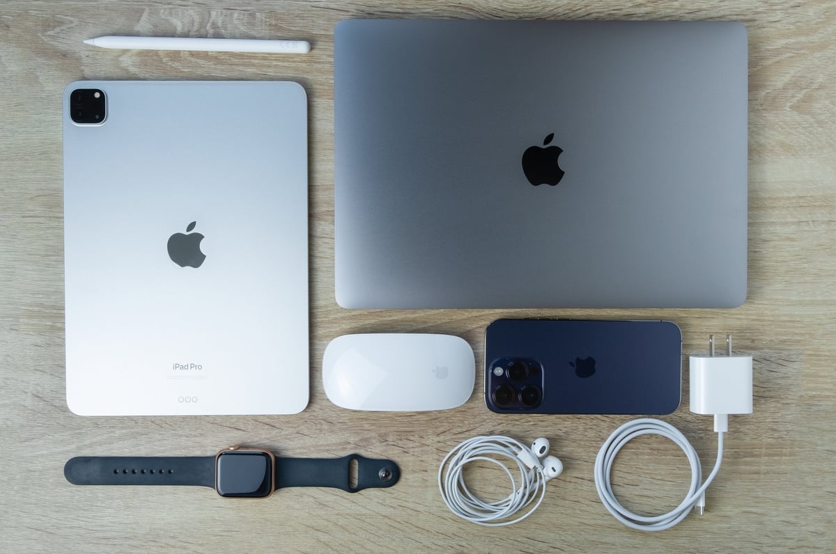 Apple MacBook, iPhone ve iPad cihazları - Apple ekosistemi güvenlik güncellemeleri